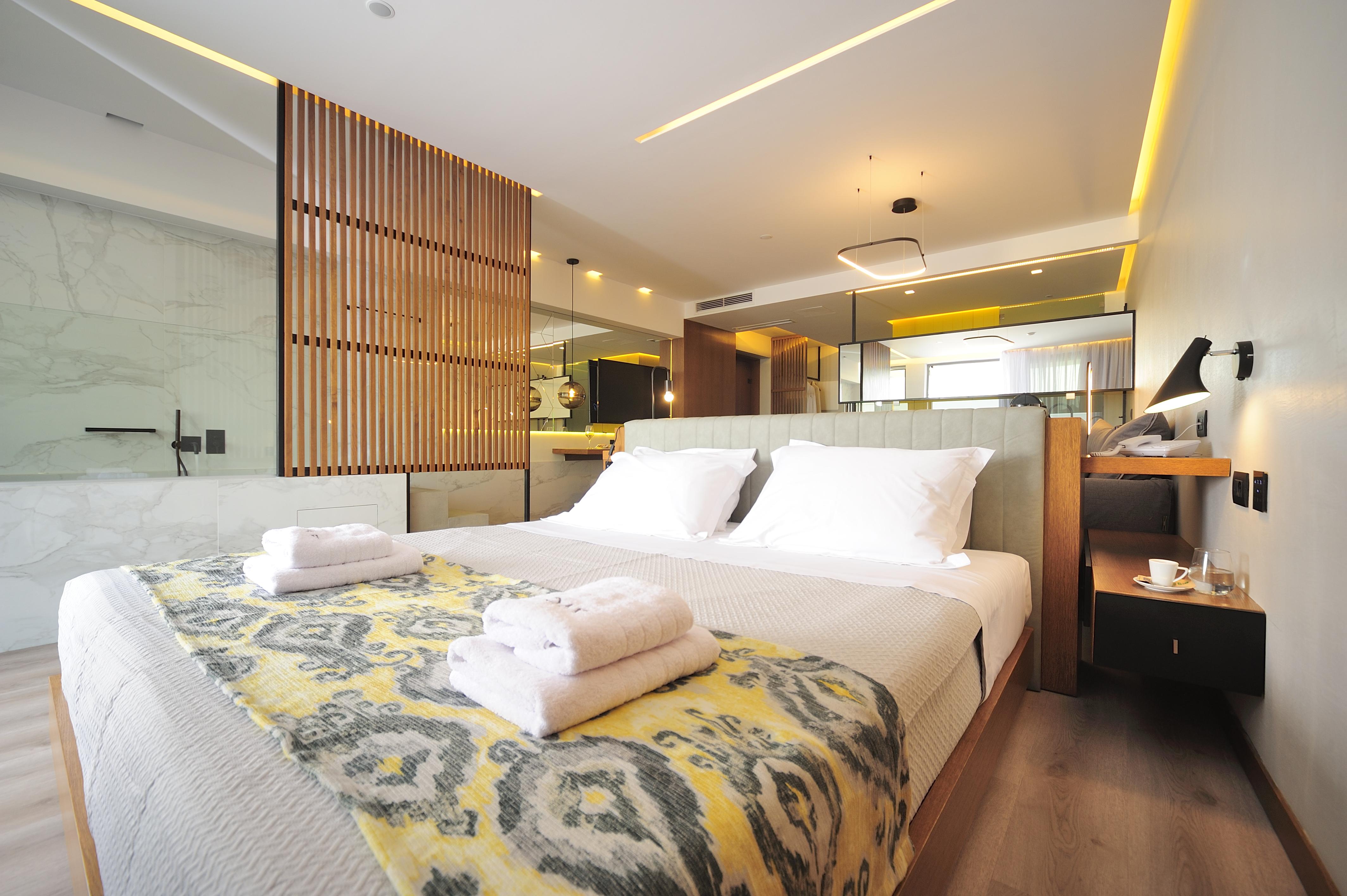 Dyo Suites Luxury Boutique Hotel Rethymno Crete - Aurum Suite