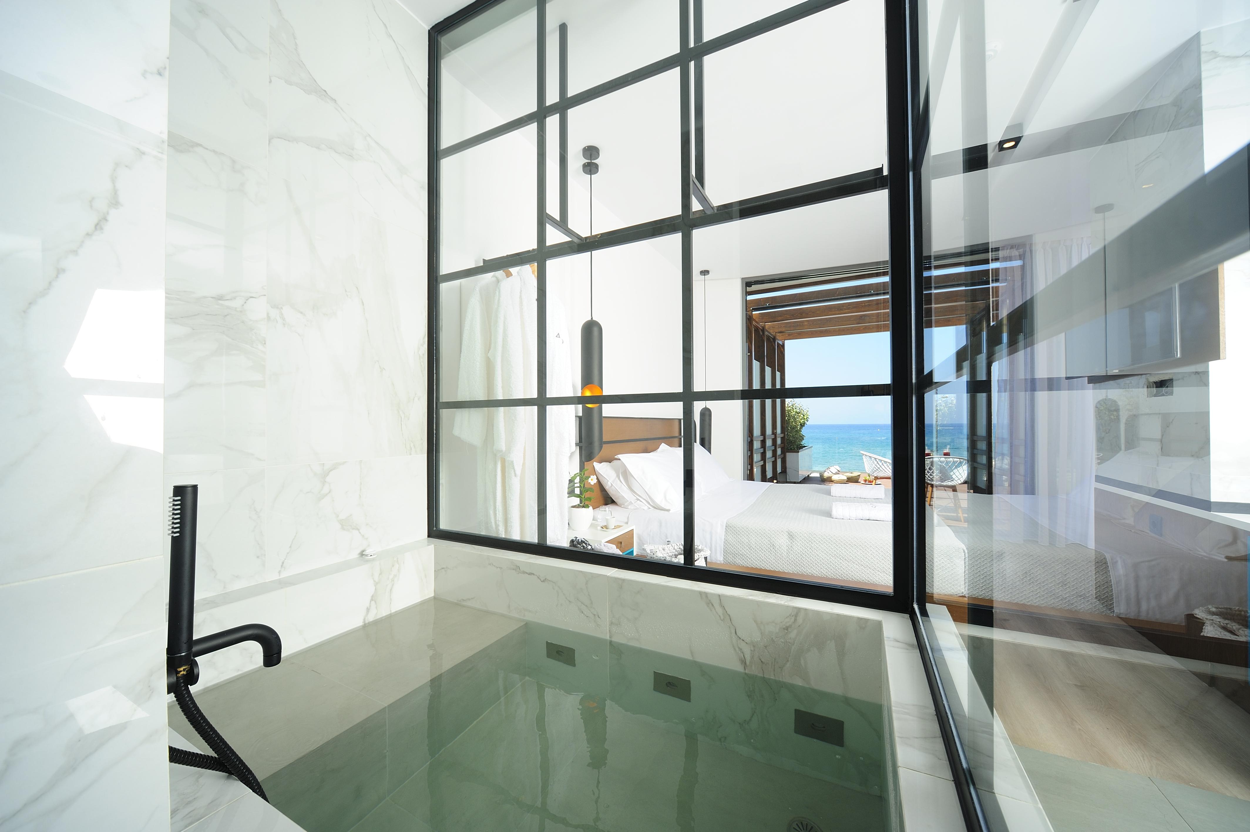 Dyo Suites Luxury Boutique Hotel Rethymno Crete - Rubidium Suite