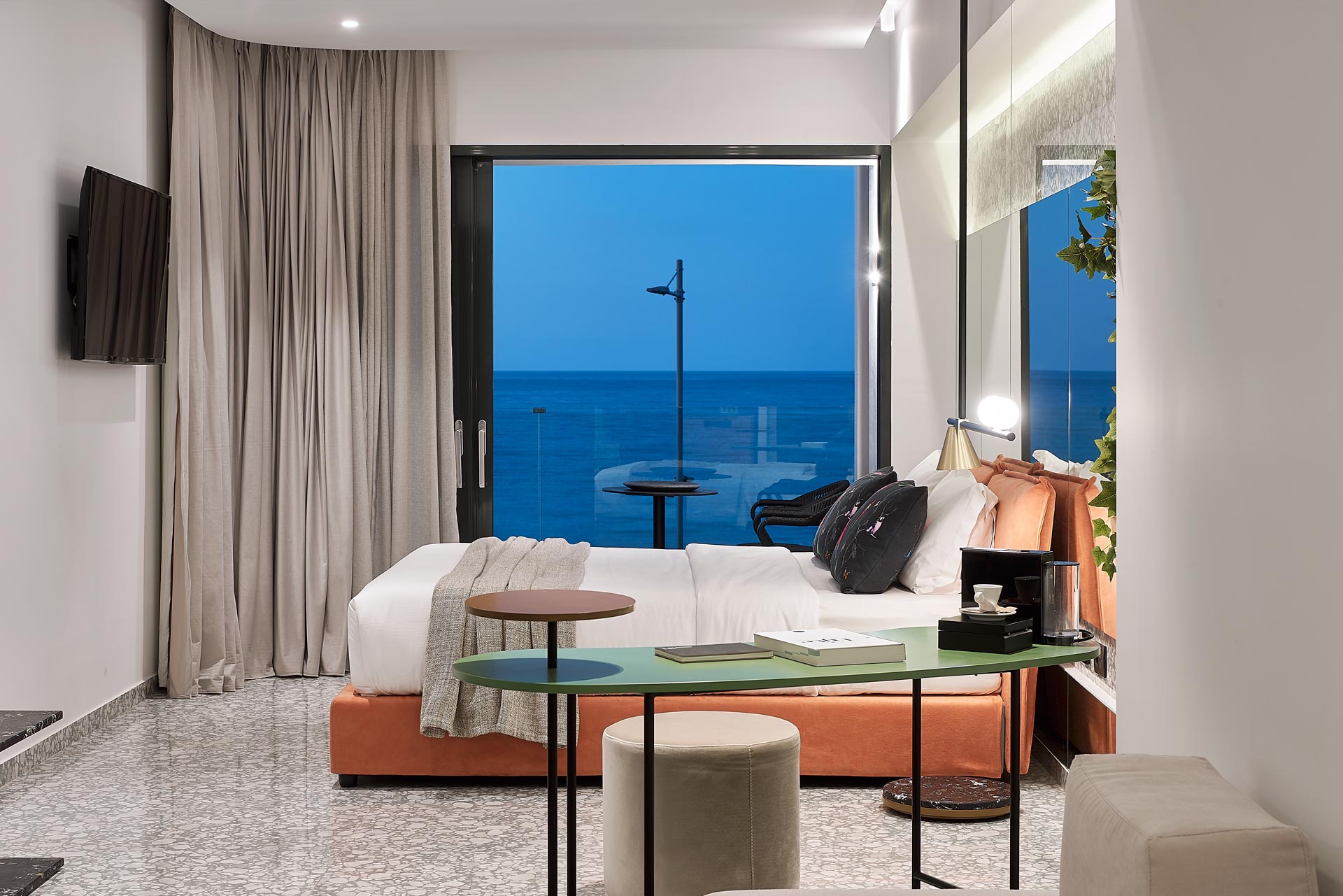 Dyo Suites Luxury Boutique Hotel Rethymno Crete - Zirconium Suite